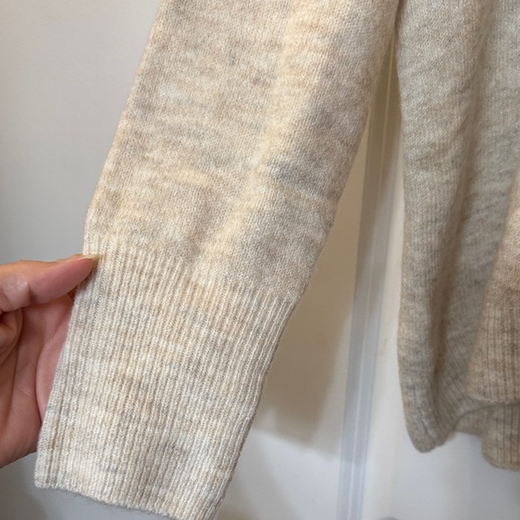 NWT Vince Camuto Cream 'Good Witch' Sweater - Picture 5 of 7